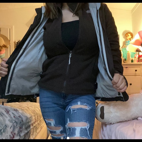 North face jackets 2 in 1 - Picture 2 of 4